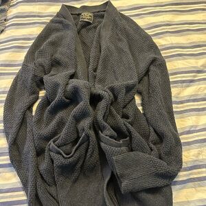 Abercrombie & Fitch Dark Gray Knit Sweater